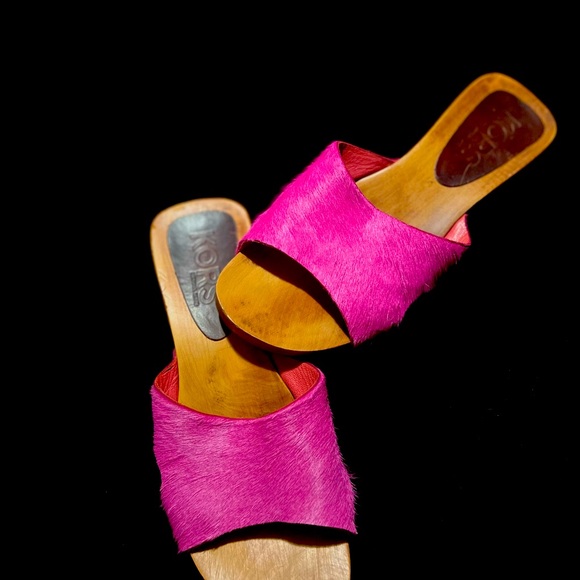 beautiful pink swedes💕 - Picture 7 of 7